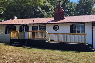 519 W Raleigh St, Siler City, NC 27344 - Photo 1