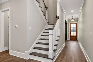 1013 Coldspring Cir, Durham, NC 27705 - Photo 3