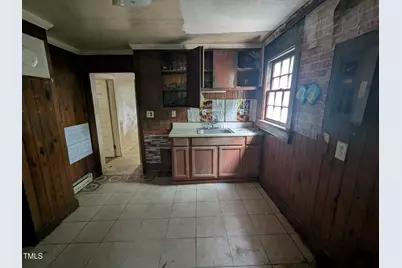 207 Bruton Street W, Wilson, NC 27893 - Photo 7