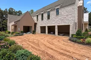 1132 Wimbleton Dr, Raleigh, NC 27609 - Photo 5