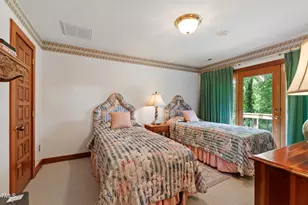 812 Kenmore Rd, Chapel Hill, NC 27514 - Photo 15