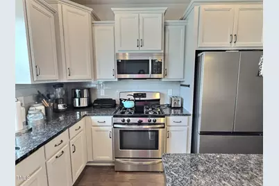 2319 Great Ridge Parkway Parkway, Chapel Hill, NC 27516 - Photo 7