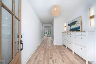 386 Monteith Dr, Chapel Hill, NC 27516 - Photo 7