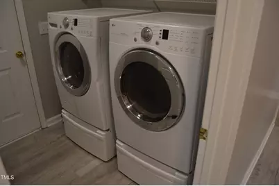 3401 Kensett Way, Raleigh, NC 27616 - Photo 17