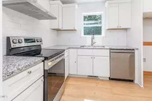 1605 Bobwhite Ln, Rocky Mount, NC 27804 - Photo 3