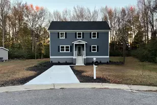 1605 Bobwhite Ln, Rocky Mount, NC 27804 - Photo 1