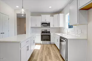 110 Hudson Vlg Dr, La Grange, NC 28551 - Photo 9