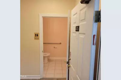 5640 Six Forks Road #202, Raleigh, NC 27609 - Photo 11