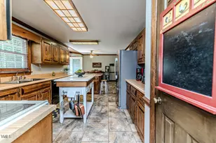 2642 Holly Springs Church Rd, Broadway, NC 27505 - Photo 13