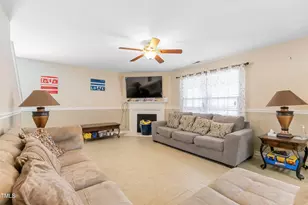 131 Botanical Ct, Bunnlevel, NC 28323 - Photo 3