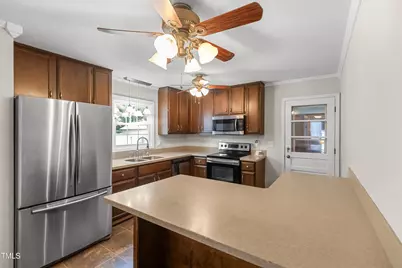 304 Westfield Drive, Dunn, NC 28334 - Photo 9
