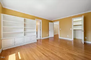 200 Greensview Dr, Cary, NC 27518 - Photo 35