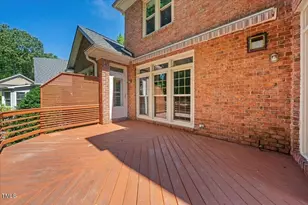 200 Greensview Dr, Cary, NC 27518 - Photo 17