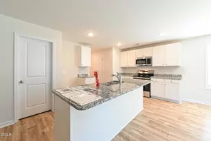 205 Hl Vly Dr, La Grange, NC 28551 - Photo 17