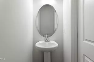 139 Central Townes Wy, Raleigh, NC 27603 - Photo 21