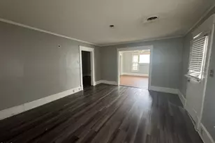 212 S 6th St, Smithfield, NC 27577 - Photo 13