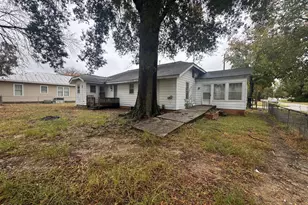 212 S 6th St, Smithfield, NC 27577 - Photo 17