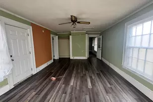 212 S 6th St, Smithfield, NC 27577 - Photo 15