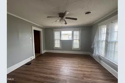 212 S Sixth Street, Smithfield, NC 27577 - Photo 7