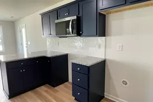 140 Oakfield Trce Dr, Four Oaks, NC 27524 - Photo 5