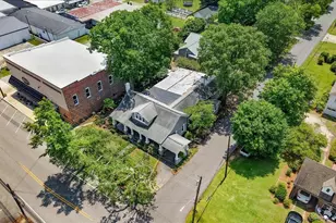 125 W Pine St, Pine Level, NC 27568 - Photo 17