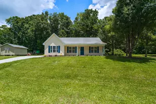 381 Gray Ghost Ln, Benson, NC 27504 - Photo 7