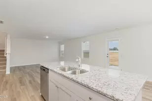 29 Chloe Ct, Selma, NC 27576 - Photo 7