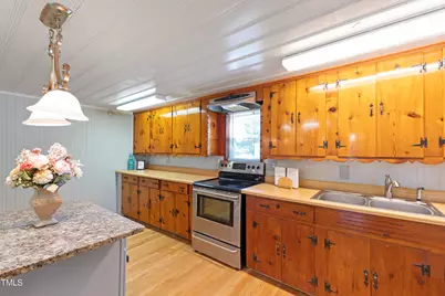 803 Hare Street, Selma, NC 27576 - Photo 11