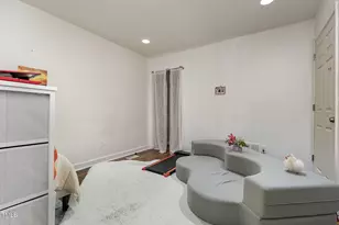 117 Red Bud Ct, Cary, NC 27513 - Photo 21