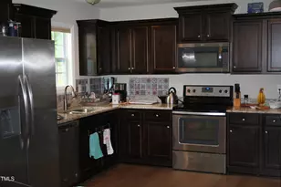 503 N Franklin Dr, Sanford, NC 27330 - Photo 3