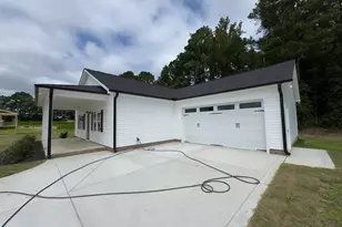 107 Lynn Ln, Selma, NC 27576 - Photo 5