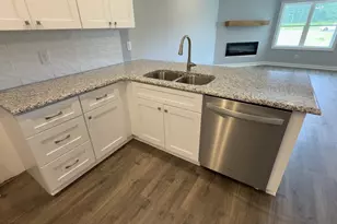 107 Lynn Ln, Selma, NC 27576 - Photo 15