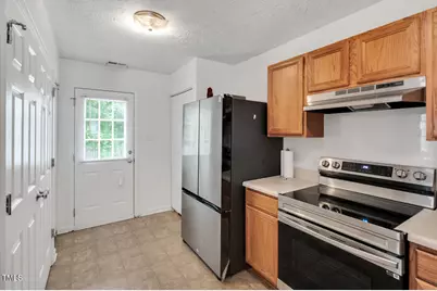 110 Knightwood Drive, Durham, NC 27703 - Photo 5