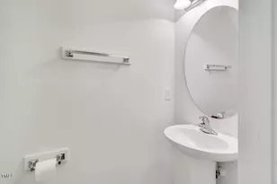 110 Knightwood Dr, Durham, NC 27703 - Photo 7