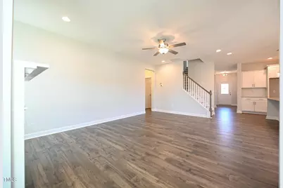 21 Abingdon Farms Drive, Selma, NC 27576 - Photo 11