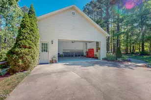 734 Crystal Forest Dr, Semora, NC 27343 - Photo 13