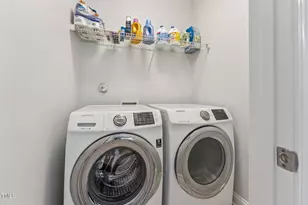 335 Anterbury Dr, Apex, NC 27502 - Photo 17