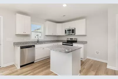 74 W Emily Gardens Drive, Selma, NC 27576 - Photo 11