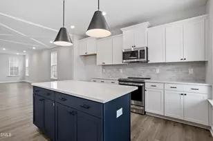 344 White Oak Gdn Wy, Garner, NC 27529 - Photo 5