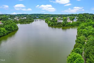 734 Portstewart Dr, Cary, NC 27519 - Photo 25