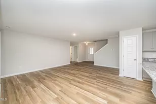 66 W Emily Gardens Dr, Selma, NC 27576 - Photo 5