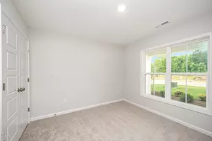 66 W Emily Gardens Dr, Selma, NC 27576 - Photo 17