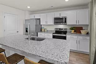 205 Wood St, La Grange, NC 28551 - Photo 7