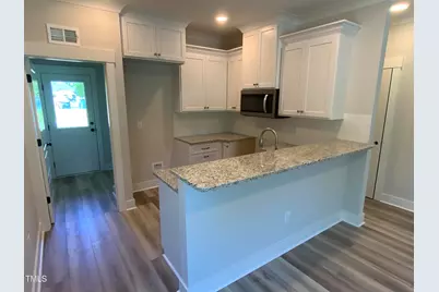 221 E Jackson Street, Coats, NC 27521 - Photo 3