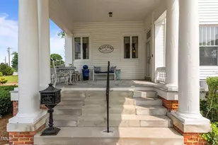 309 W Divine St, Dunn, NC 28334 - Photo 5