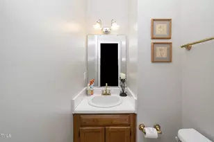 6008 River Lake Cir, Raleigh, NC 27604 - Photo 7