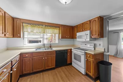 521 S Lombard Street, Clayton, NC 27520 - Photo 23