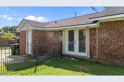 521 S Lombard Street, Clayton, NC 27520 - Photo 13