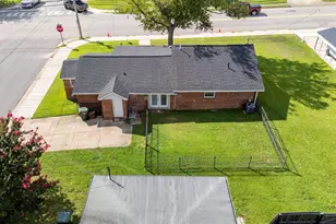 521 S Lombard St, Clayton, NC 27520 - Photo 11