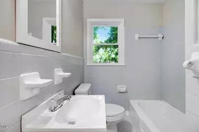 412 E 18th Street, Scotland Neck, NC 27874 - Photo 17